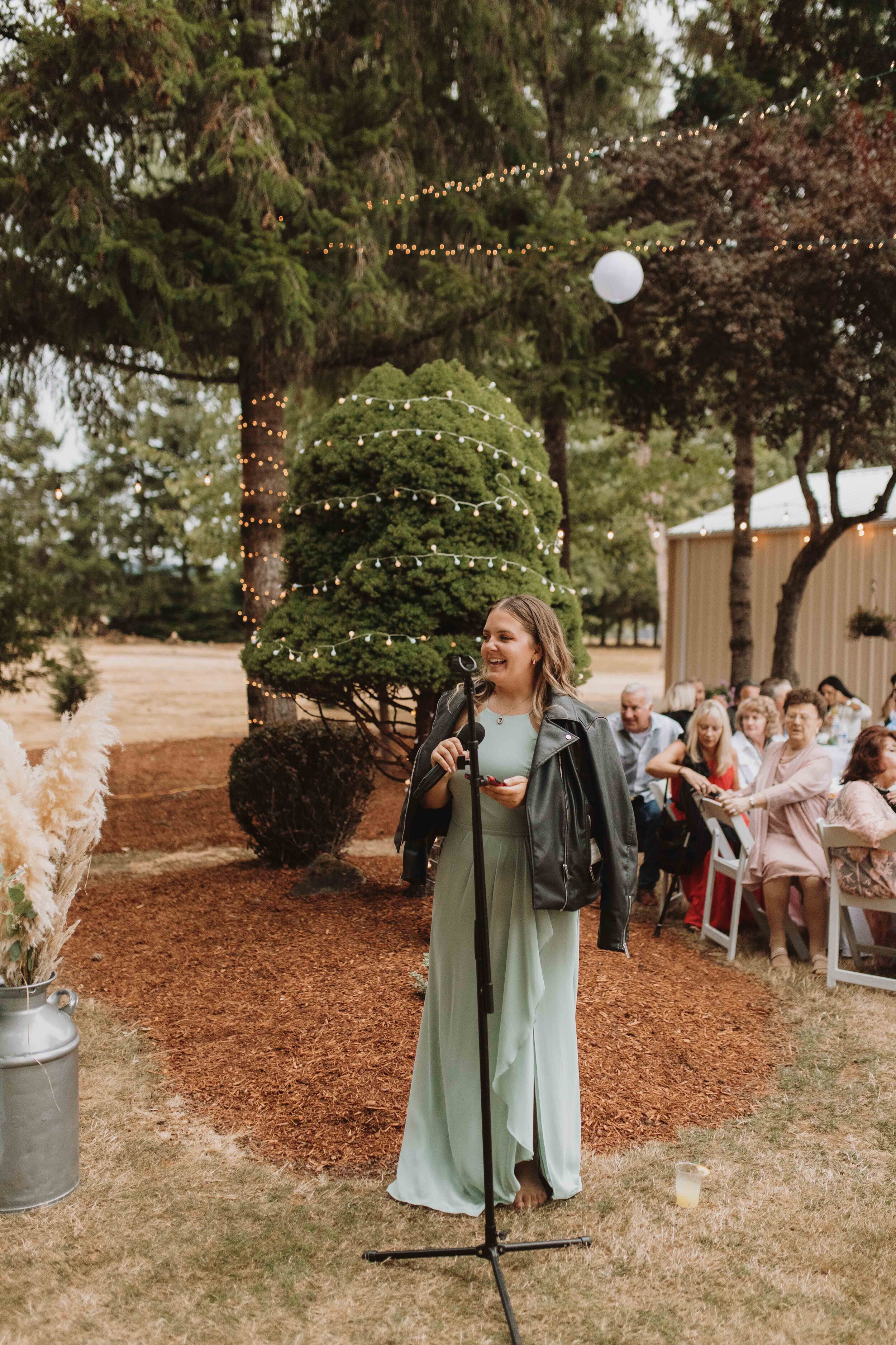molly-alix-backyard-warren-oregon-wedding-2021-138.jpg