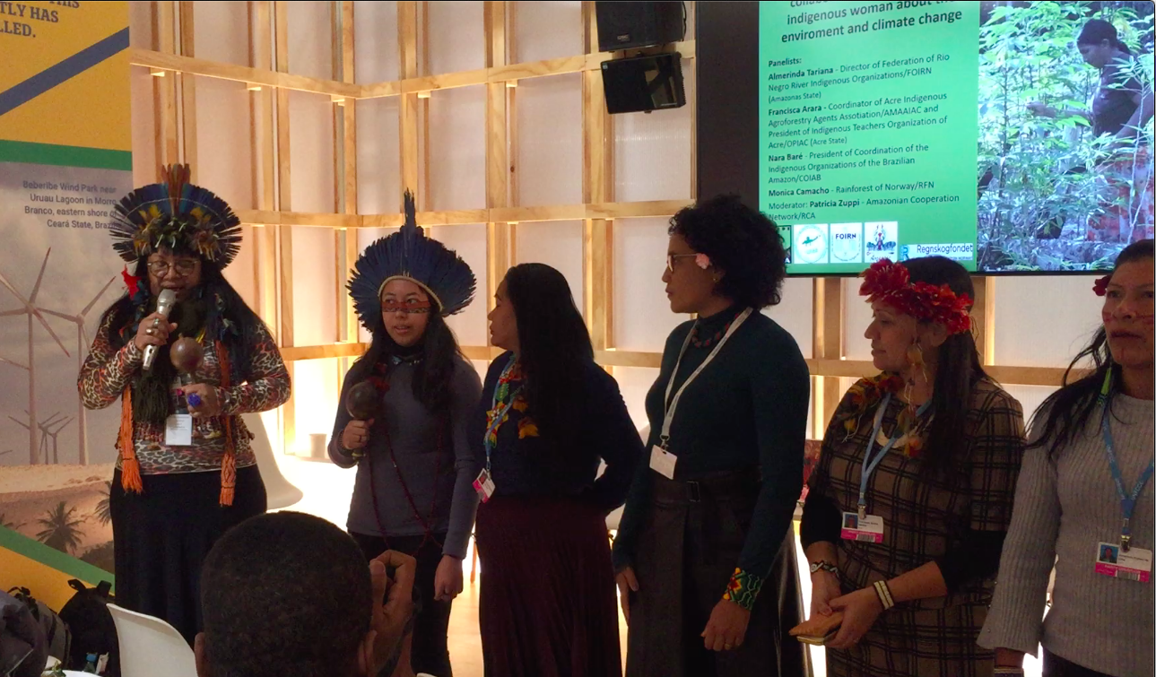 Indigenous women of the Brazilian Amazon raising awareness on climate change and sharing their adaptation practices