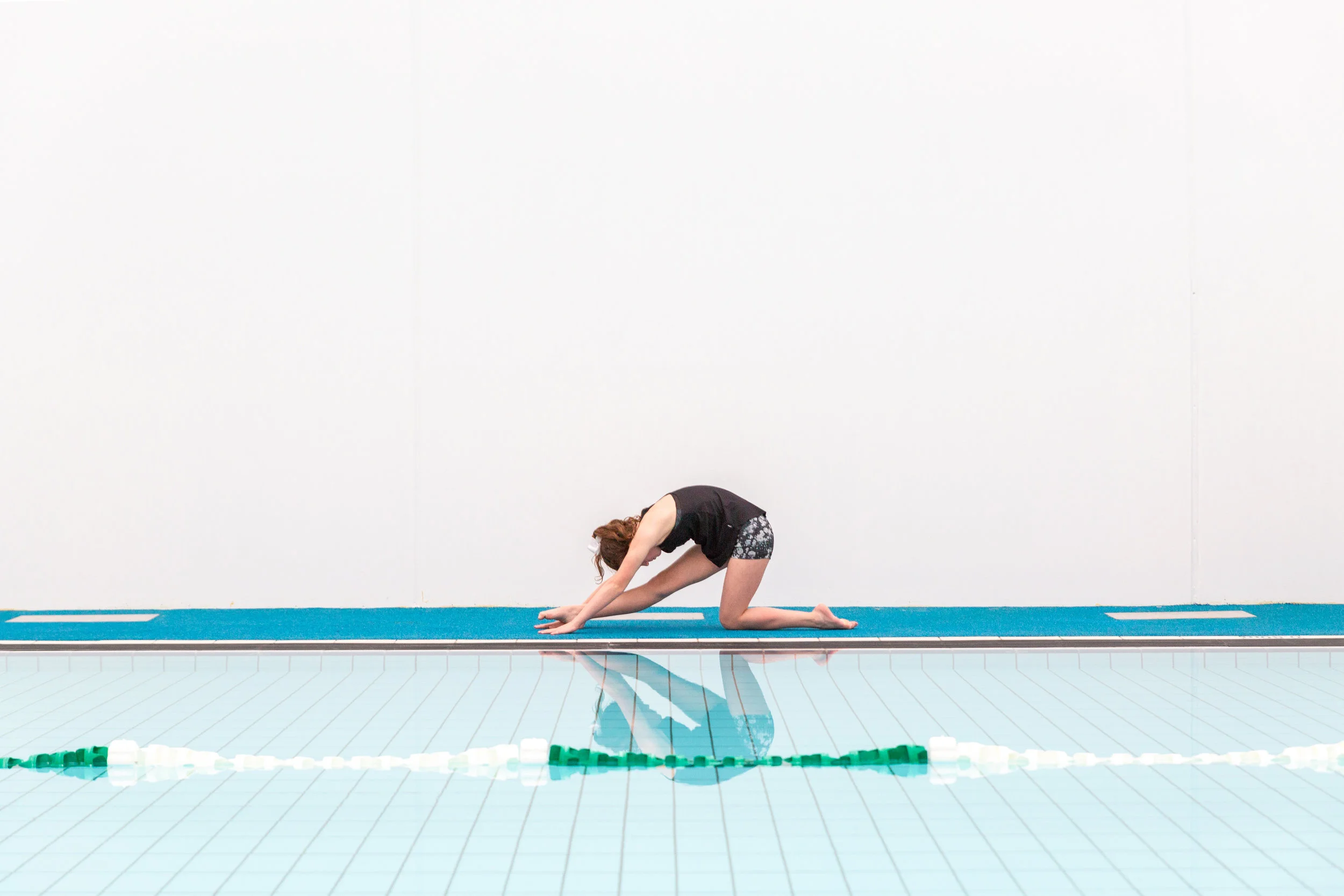 stretch those shoulders with swimnastics