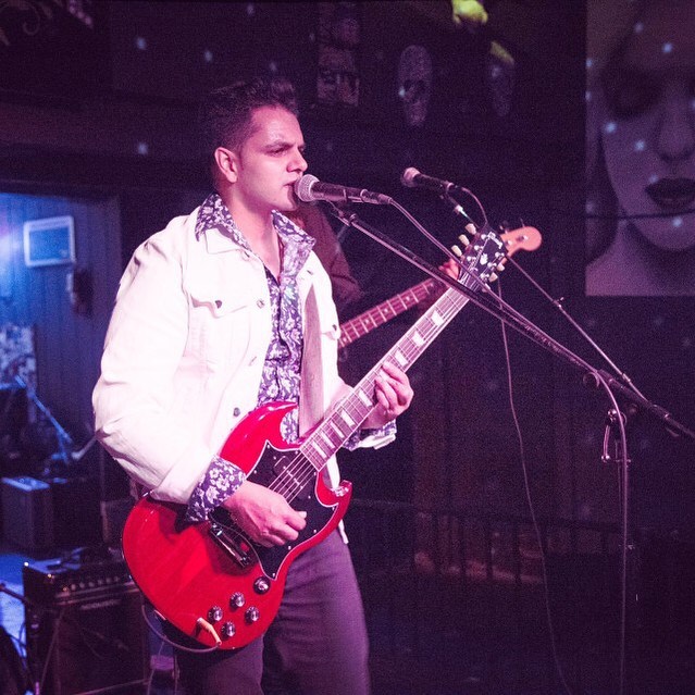 Find your #muse in the most #unexpected  places
.
.
.
#dance #soul #fashion #whitejacket #music #stage #inthemoment #inthedark #stars #losangeles #silverlake #dowhatyoulove #dowhatmakesyouhappy