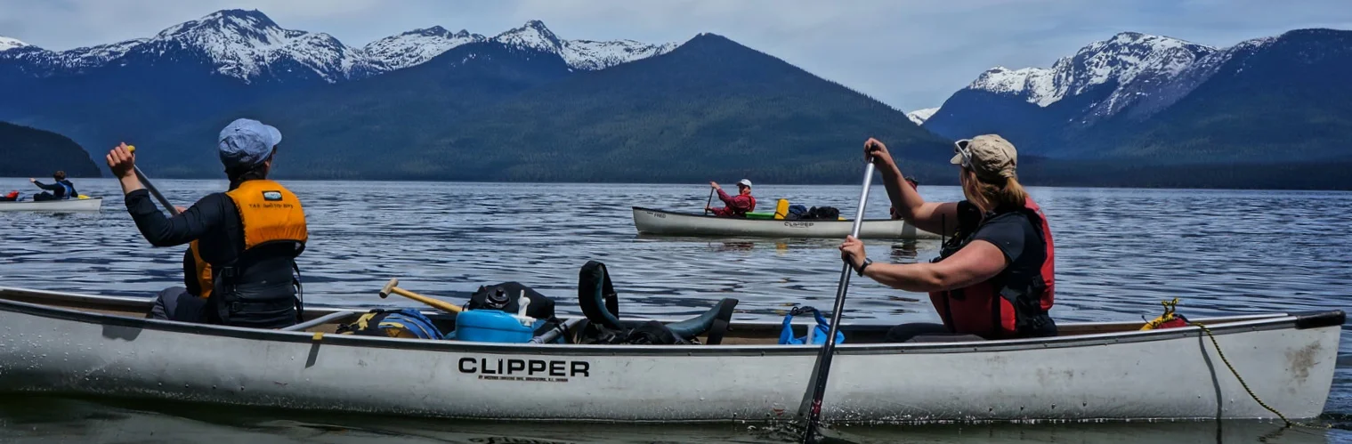 canoe.jpg