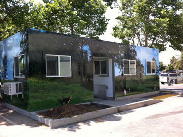 exterior-building-kauai_paintless-dent-repair_wraps_decals-12.JPG