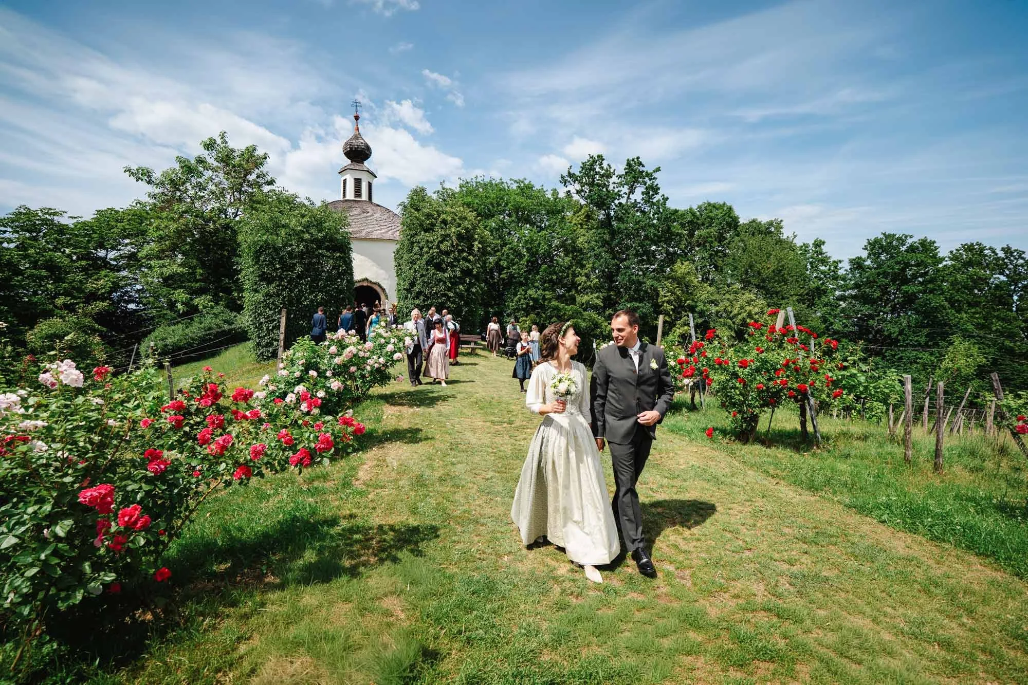 hochzeitsfotograf-brautpaar-schloss-kapfenstein.jpg