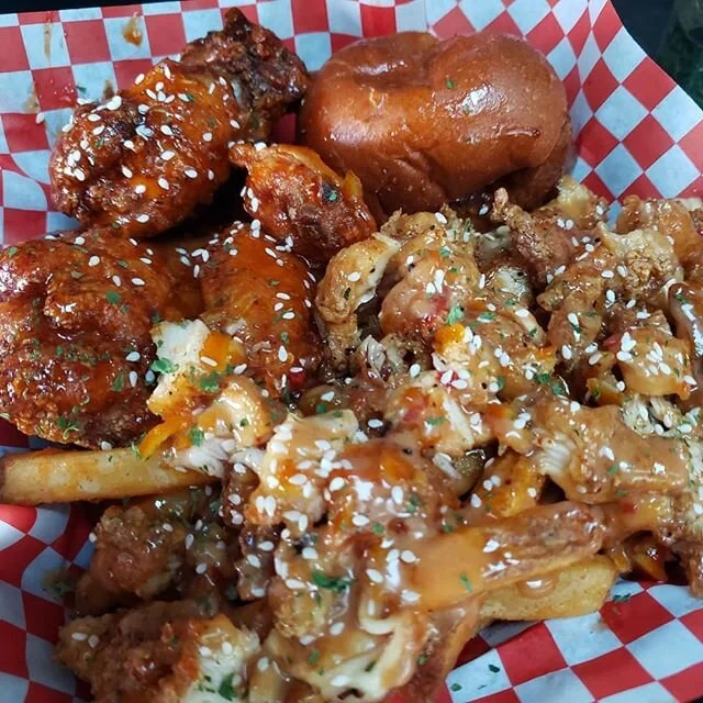 Carson we will be on 18523 Avalon Carson ca 90746 from 12-7pm. For pre orders or catering call us at (424)366-4572 or visit us at bellysslidersandwings.com .Delivery services available on @ubereats. Get 10% off your meal ANYTIME you come to the with our gear. Visit our merchandise store on our website and buy now! A percentage of proceeds will also be donated for Covid 19 relief #feedthebelly #bellysslidersandwings #monsterbelly #fries #wings #sliders
