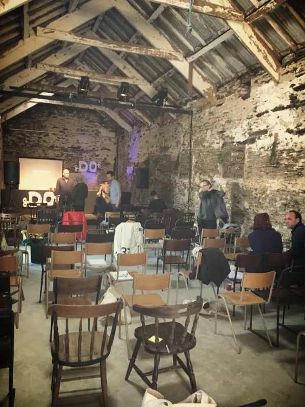 Do lectures in the barn in Cardigan Bay