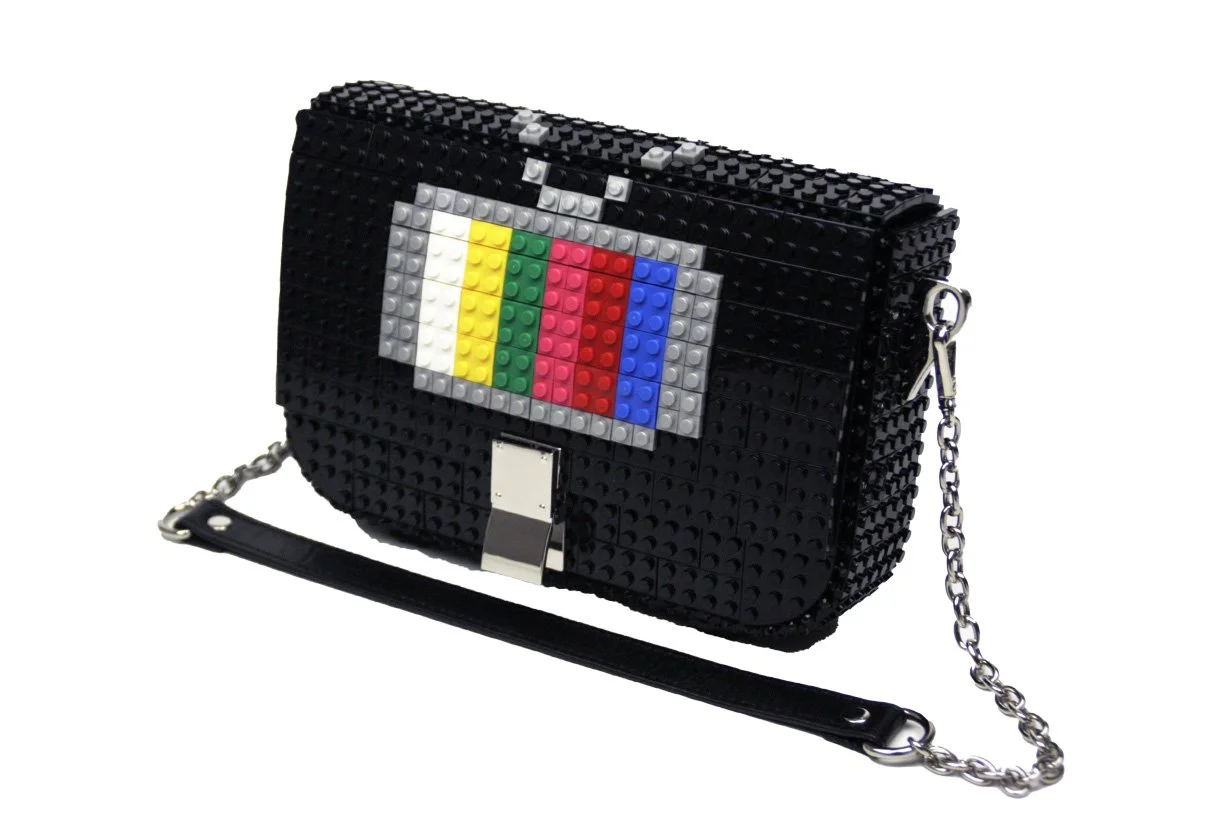 CLIP BAG OLD TV 2401 C.jpg