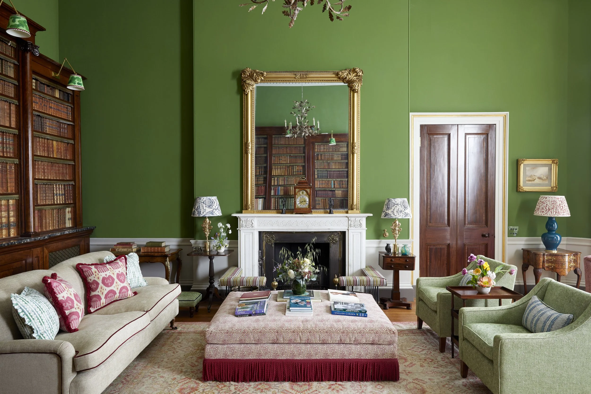 We all love an Ottoman!
