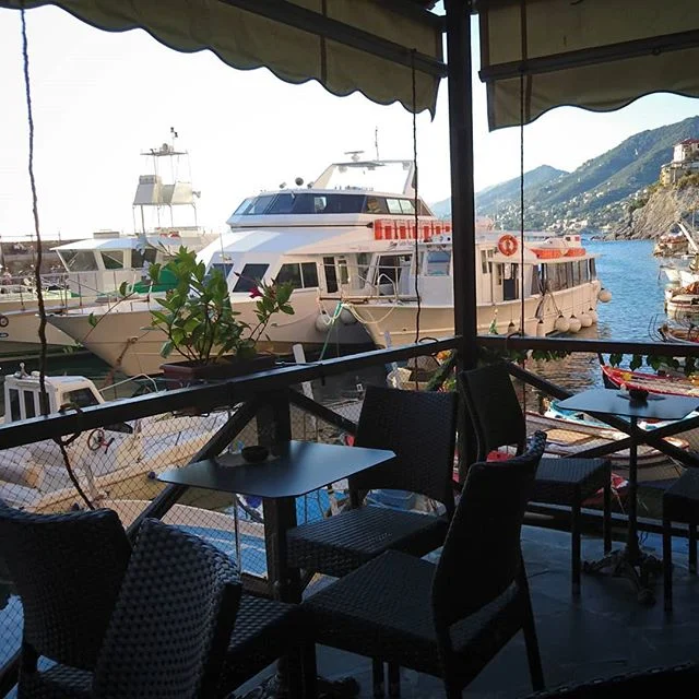 #Camogli #harbour and #marina in the #evening #light , #working on #website, #enjoying the #tunes , #cool #beer , #free #wifi and #Italian #sunset

All from the #deck of @hookcamogli .
.
.
.
#todaysoffice #digitalnomad @carlsberg #WordPress @elemntor