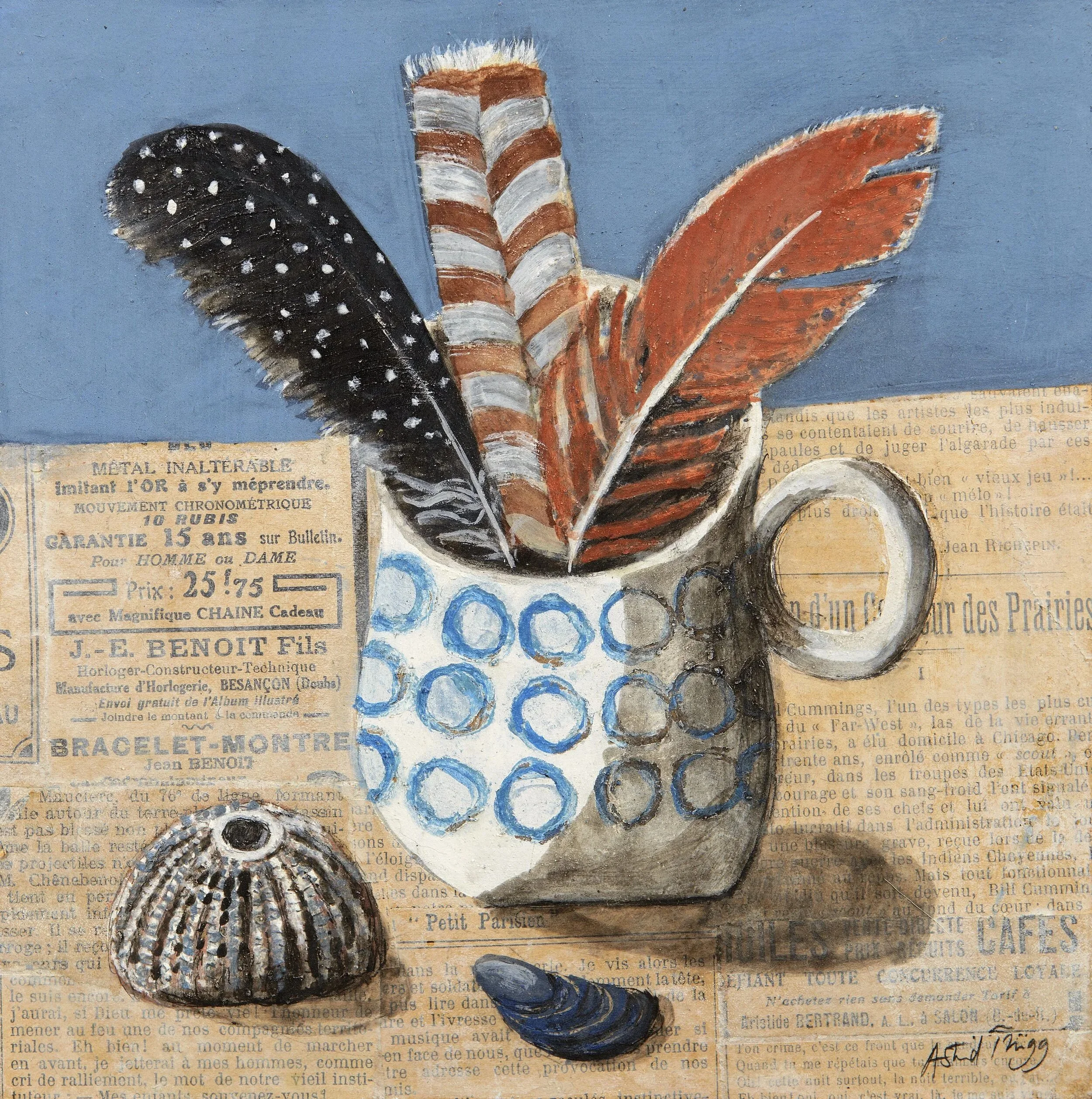 Feathers, a shell, and a small cup arranged as coastal finds against a blue background. Mixed media painting on panel by Astrid Trügg.