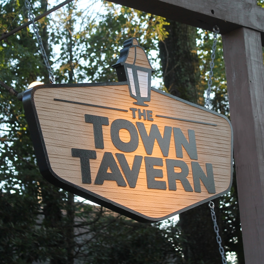 towntavernblowingrocksign.jpeg