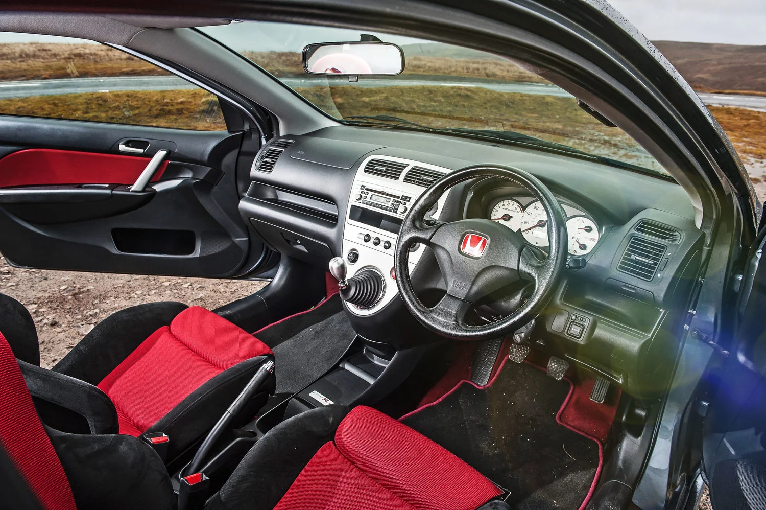 CIVIC-4.jpg