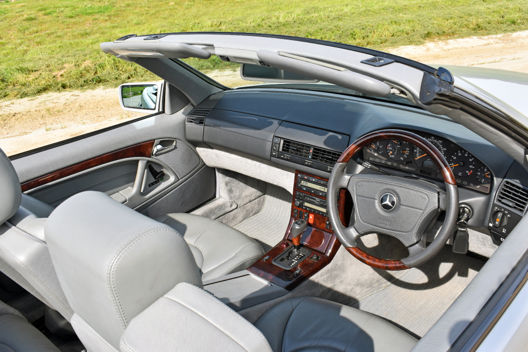 mercedes2.jpg