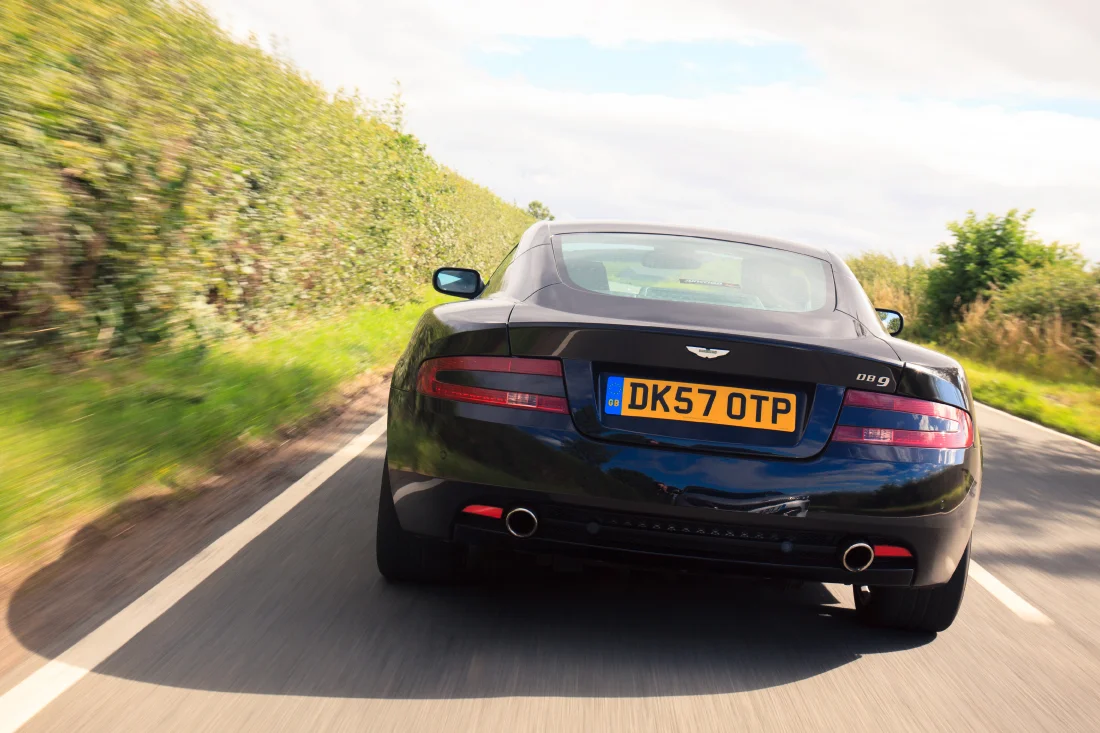 aston1.jpg