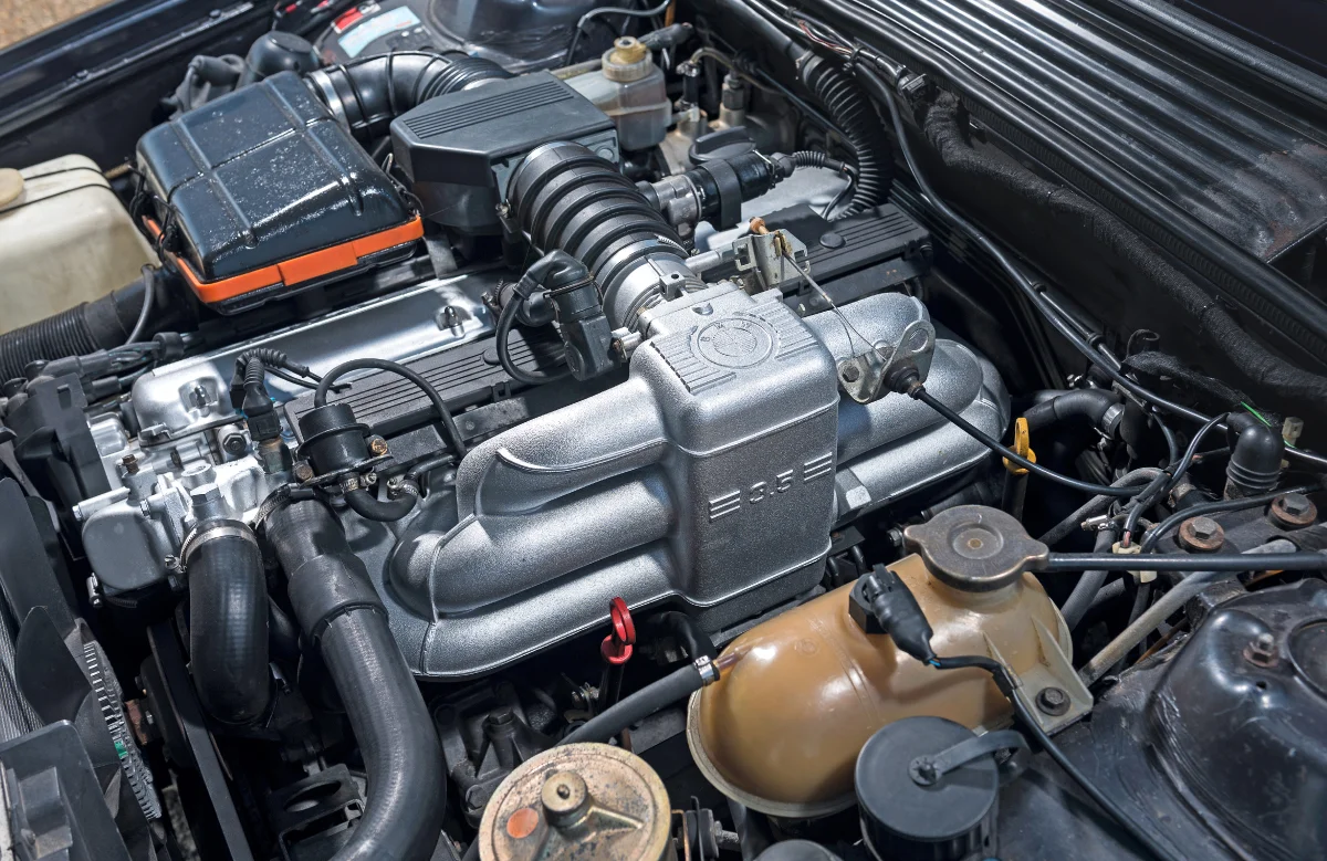 Bmw_Engine.jpg