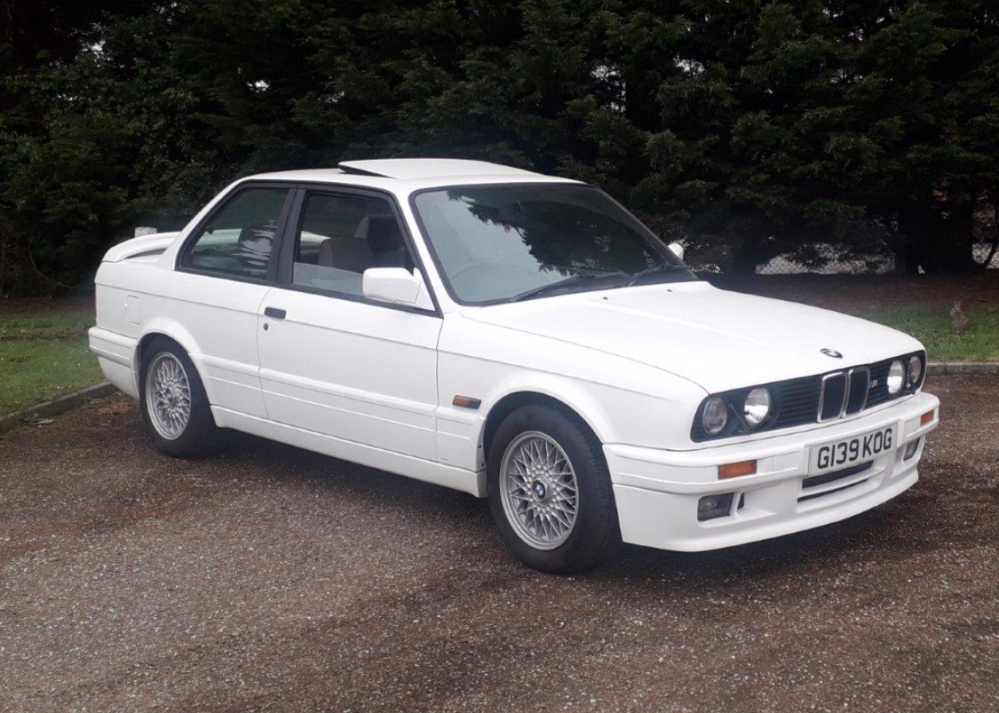 BMW 325i.png