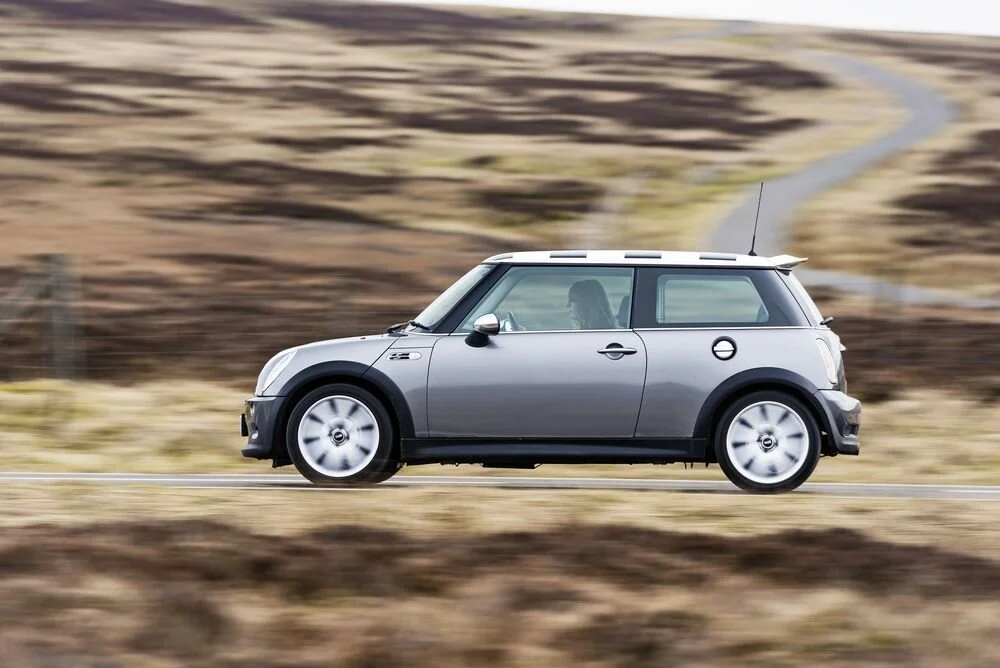 modernclassics-minicoopers-jordanbutters-1605_preview.jpg
