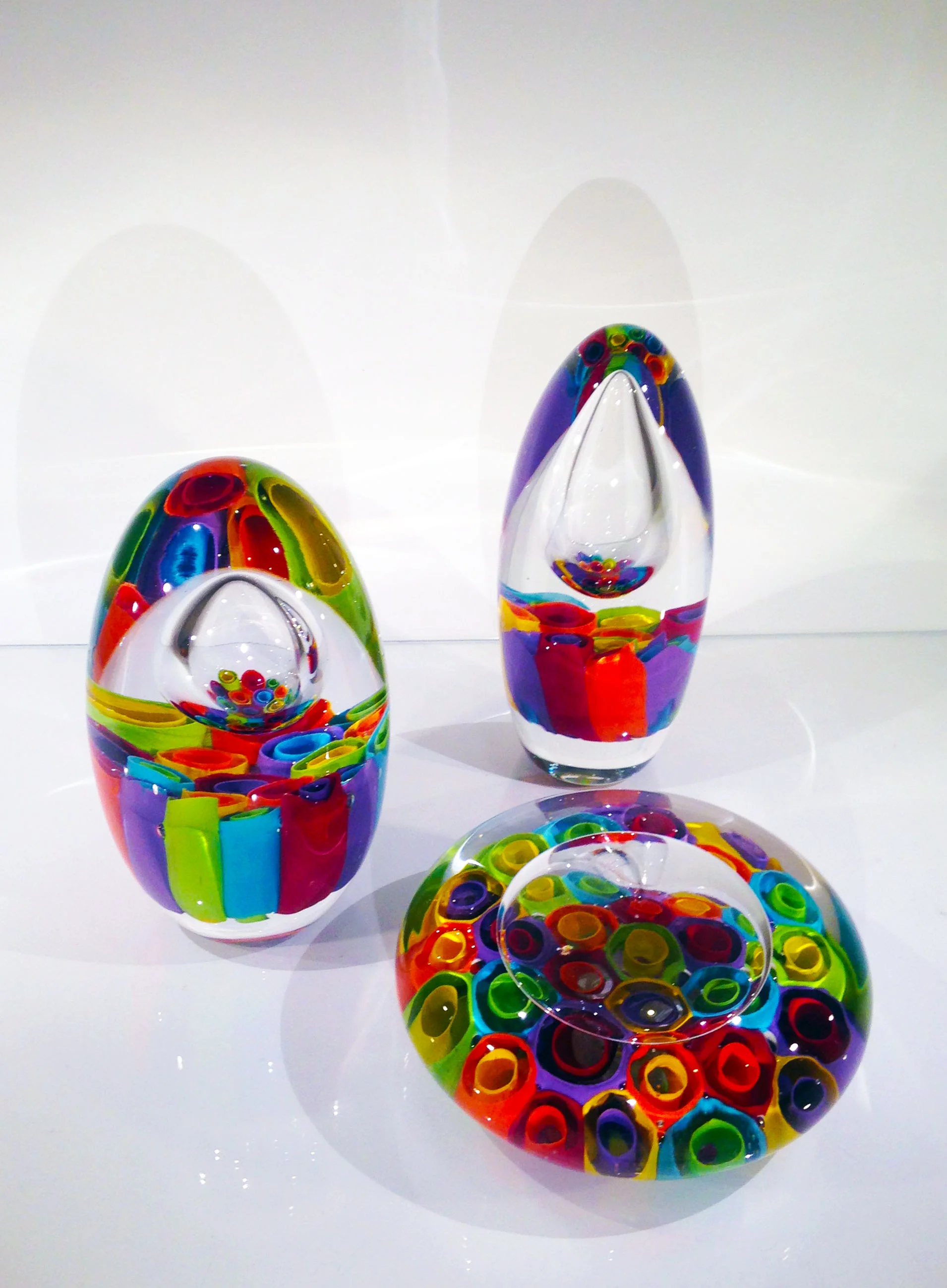Nicola Steel Melting Rainbow Inclusions 1.jpg