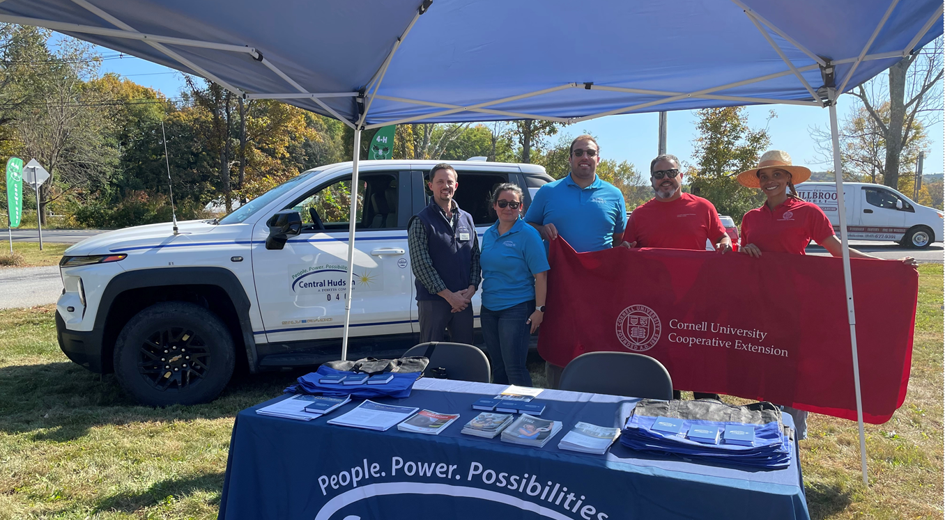 Staff members from Central Hudson and Mid-Hudson Energy Hub