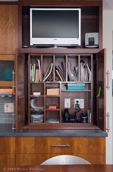 tv-in-the-kitchen-3