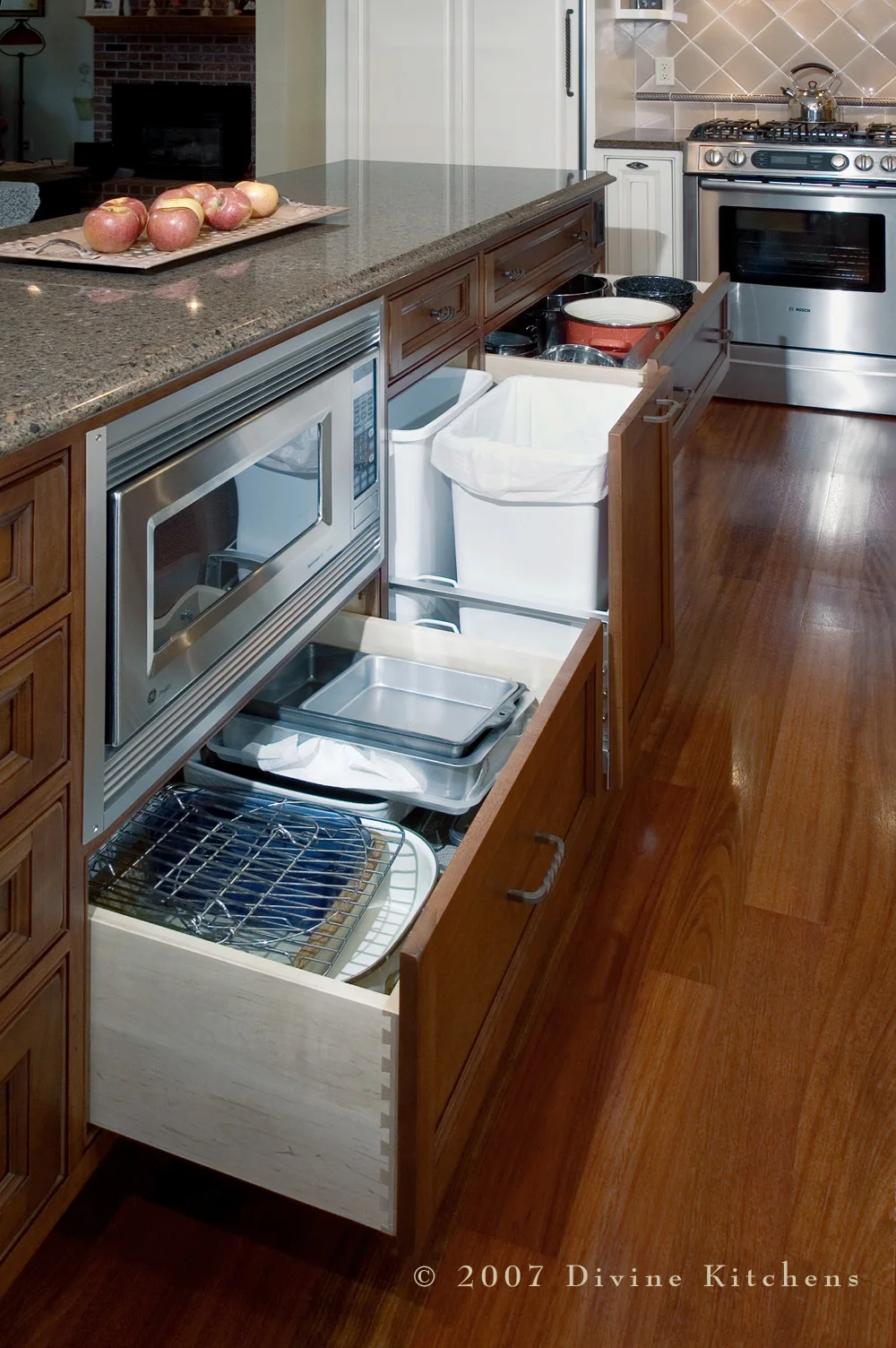 Boston-farm-style-kitchen (22).jpg