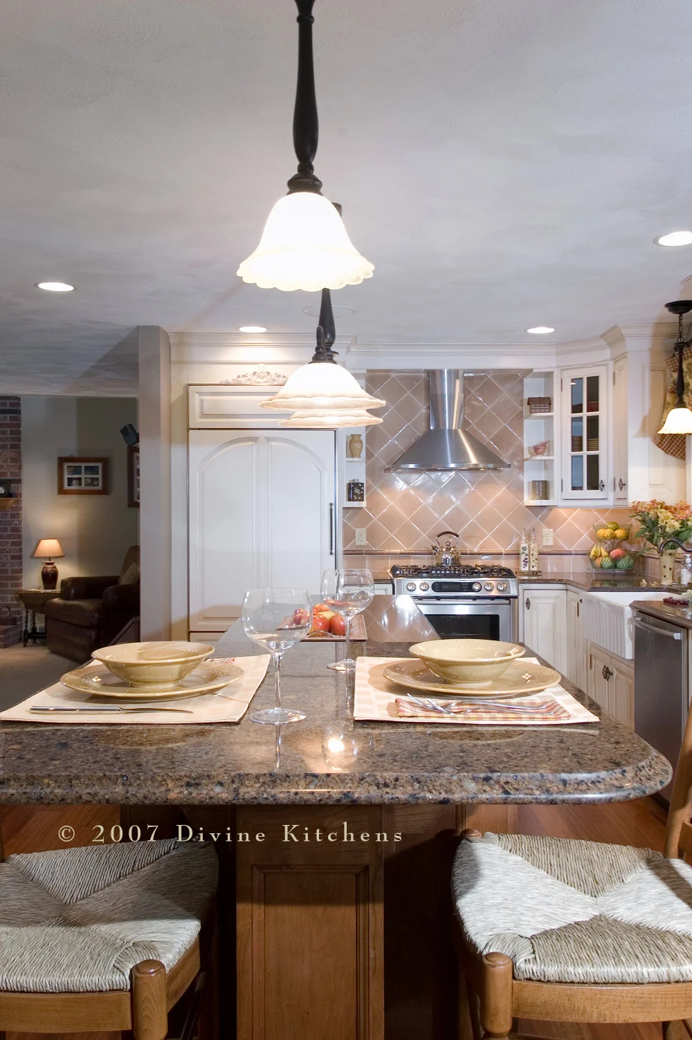 Boston-farm-style-kitchen (32).jpg