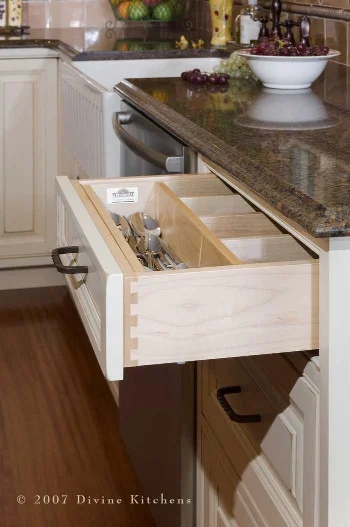 Boston-farm-style-kitchen (65).jpg