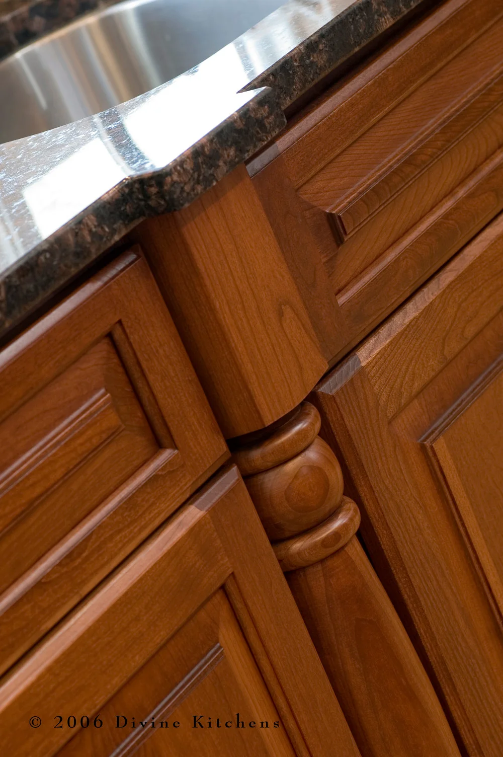Boston-Metrowest-Traditional-Kitchen (17).jpg