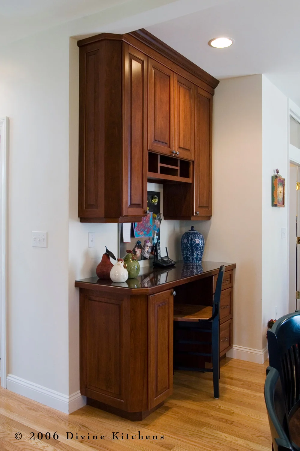 Boston-Metrowest-Traditional-Kitchen (30).jpg