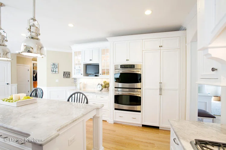 Boston-Metrowest-Traditional-kitchen-painted (19).jpg
