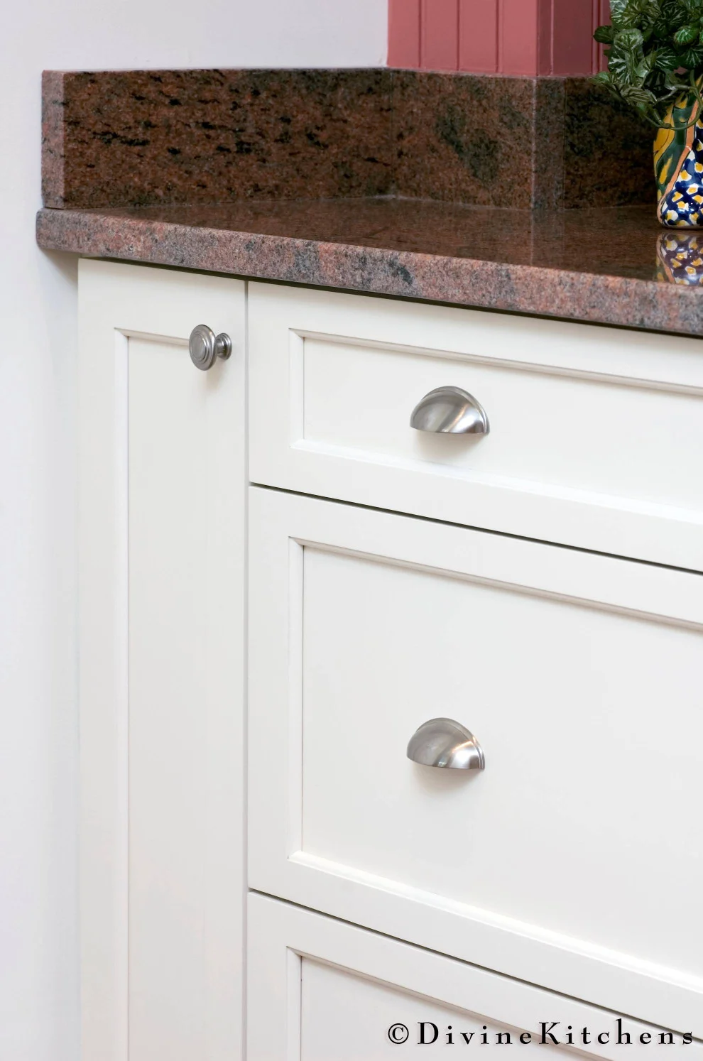 Boston-Newton-Small-transitional-kitchen (18).jpg