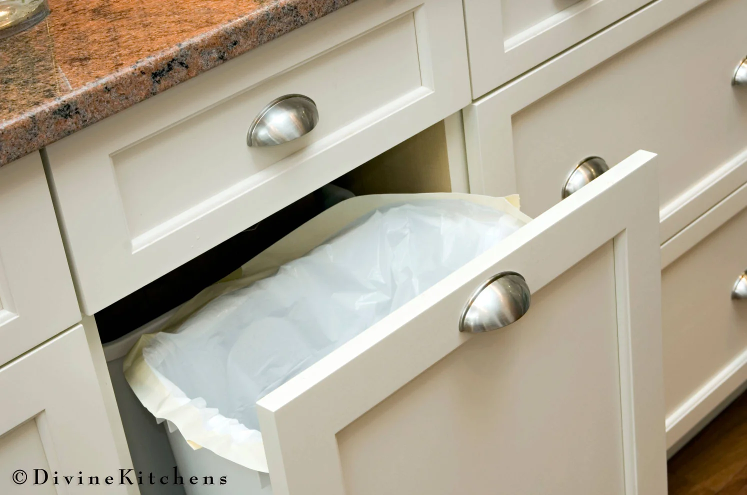 Boston-Newton-Small-transitional-kitchen (24).jpg