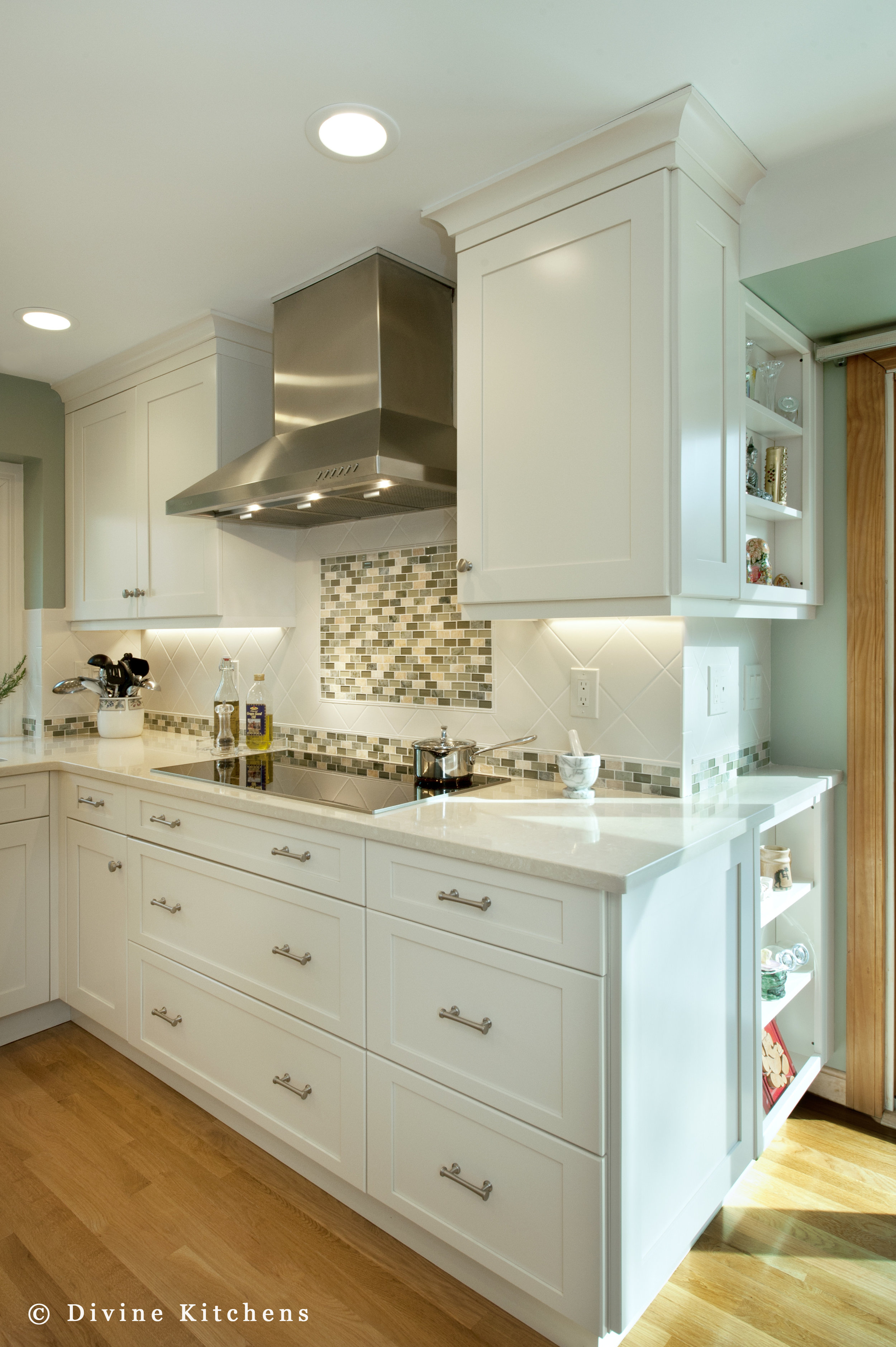 Modern Transitional Backsplash Kitchen Designs That Elevate Your Space
