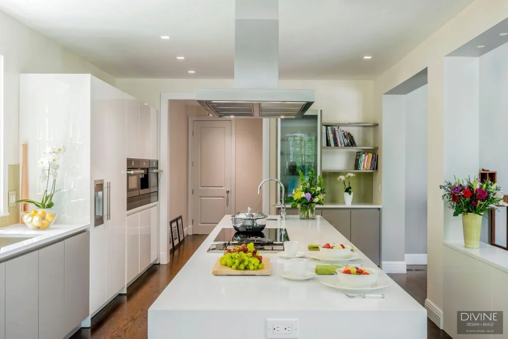 Before & After: An Upgraded Kitchen Design in Weston, Massachusetts