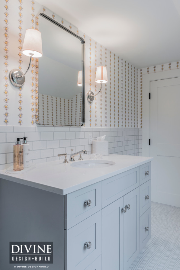 Fixture Ideas for a Traditional Bathroom