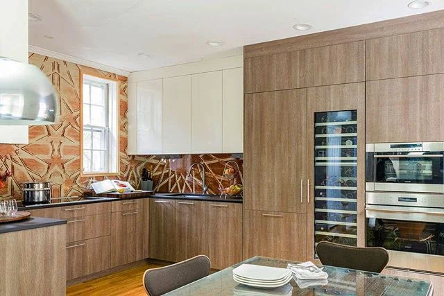 Still loving this #modern @leichtkuechen kitchen in the Bay Village outfitted with @subzeroandwolf appliances.⠀
.⠀
.⠀
.⠀
#designblog #designer #designporn #designideas #decoration #decorating #moderndecor #homedecor #kitchendesign #kitchensboston #li