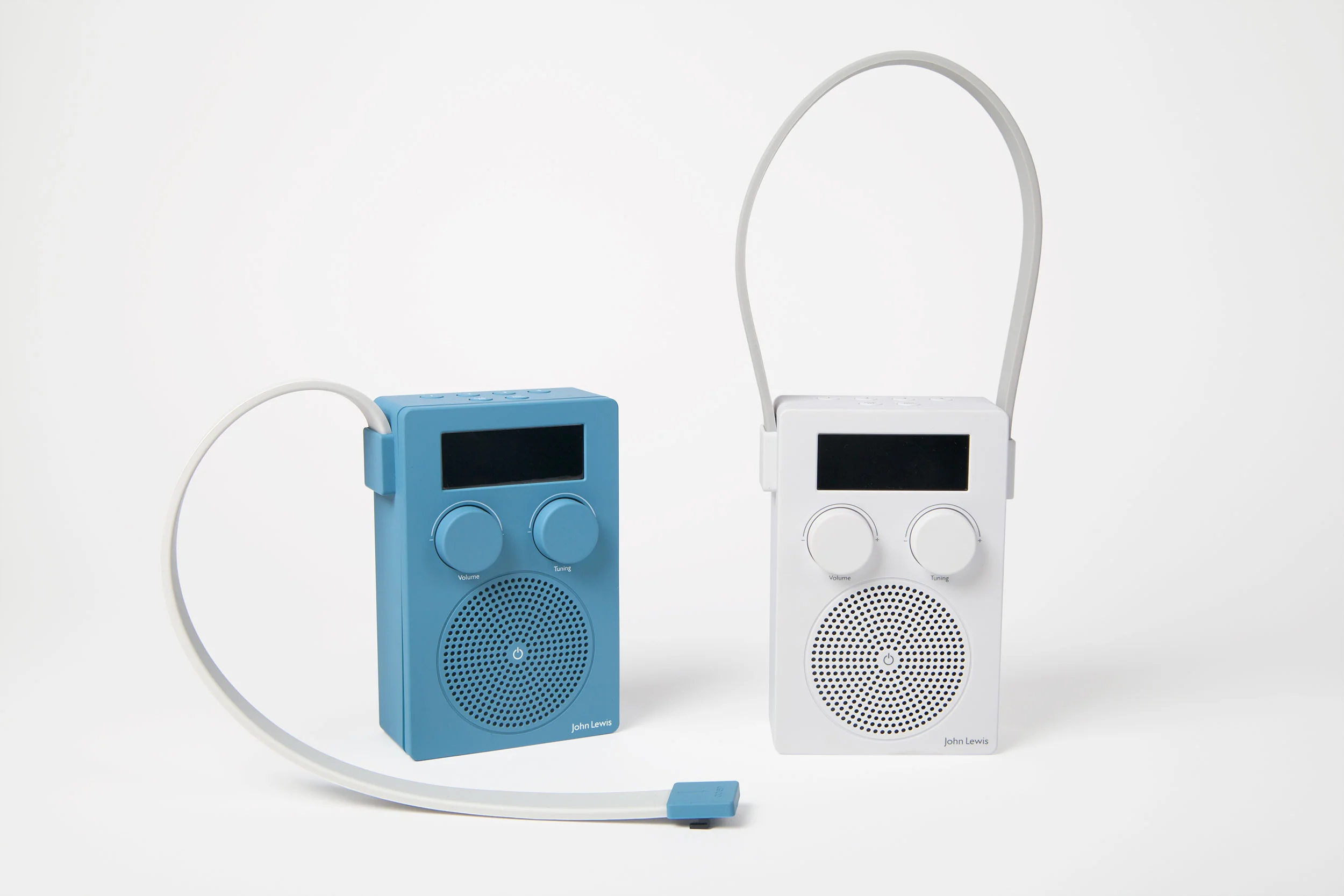 Kiwi&Pom_JLP_Shower_Radio_03.jpg