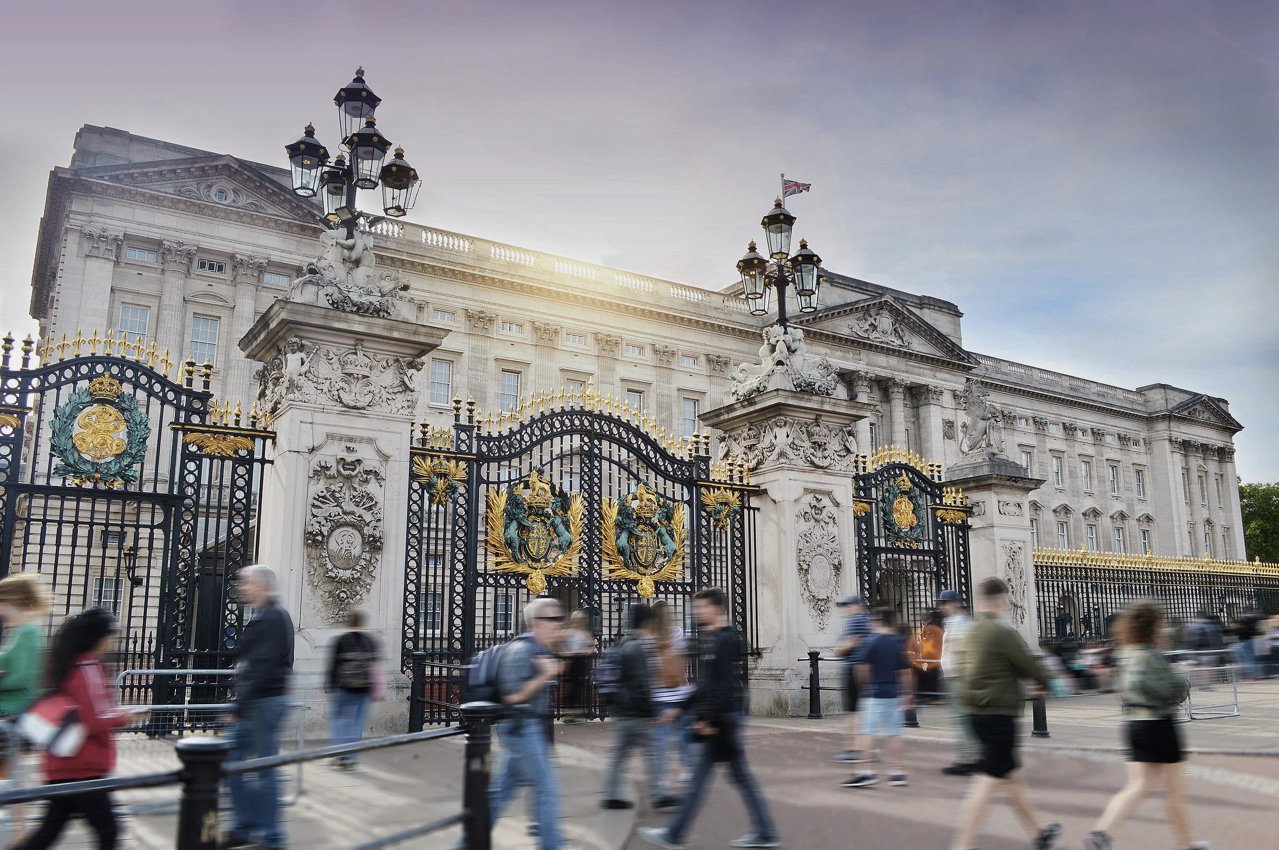 Visiting the many historic sites in the UK with a Guardian by your side is Safe & Fun!