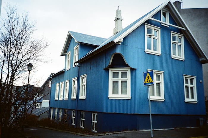 Reykjavik+Homes+and+Shops+08_Hind+Mezaina.jpg