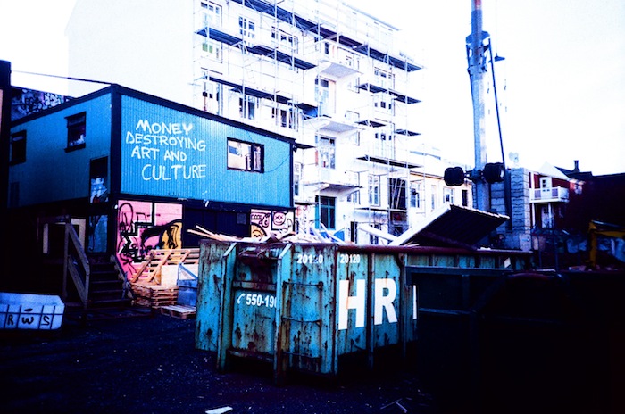 Reykjavik+Street+06_Hind+Mezaina.jpg