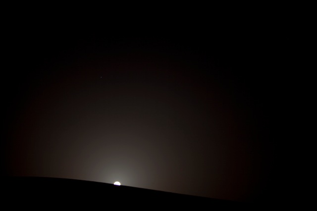 © Katarina Premfors - Moon rising in Desert - Dubai, UAE 2010