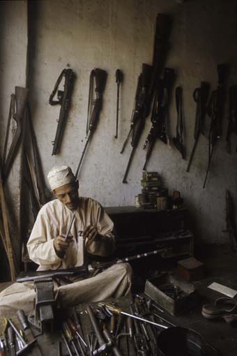 Oman+1971_Bruno+Barbey+8.jpg