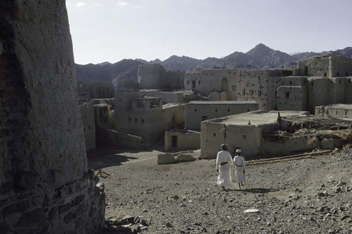 Oman+1971_Bruno+Barbey+4.jpg