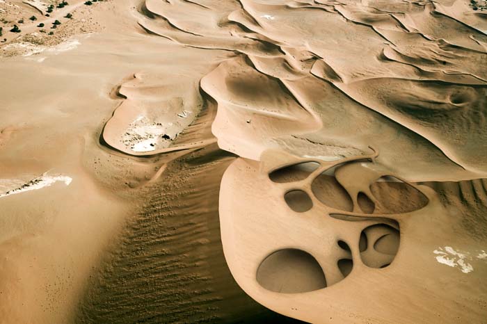 Dune (virtual rendering of lanscaping progress based on bacillus pasteurii) © Magnus Larsson