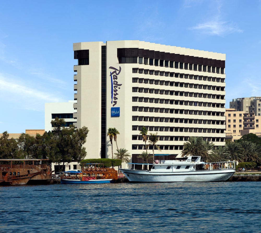 Radisson Blu, Deira Creek (prev. Dubai Intercontinental), 1975