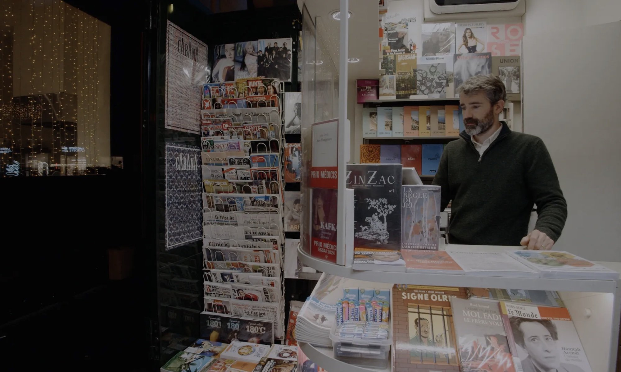 Bring Back the Newspaper Kiosk