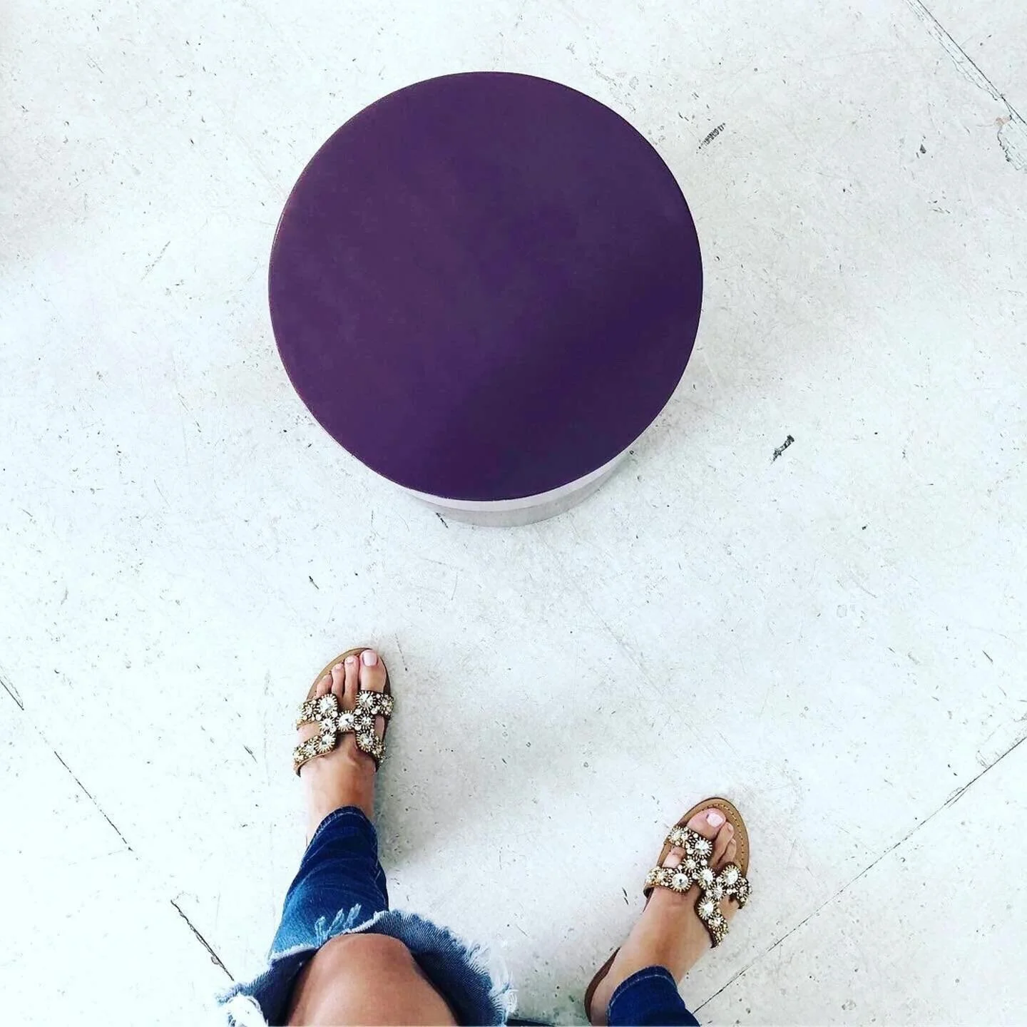 IMHO this color is 🔥 
Happy Friday!
#Repost @jillianoneillcollection
・・・
Bird's eye view of this little gem - the Vaughn Occasional Table.⠀⠀⠀⠀⠀⠀⠀⠀⠀
⠀⠀⠀⠀⠀⠀⠀⠀⠀
⠀⠀⠀⠀⠀⠀⠀⠀⠀
⠀⠀⠀⠀⠀⠀⠀⠀⠀
#furnituredesign #modernfurniture #lacquer #walnut #lacquertable #finef