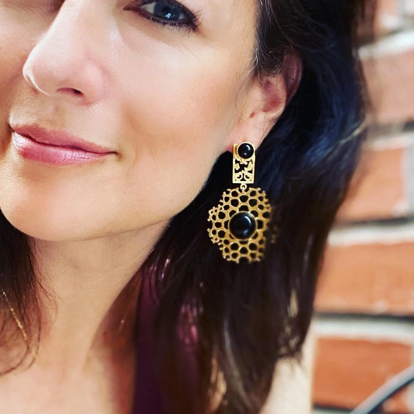 Quick trip and juusst enough time for some new earrings, a glass of ros&eacute;, and southern food 😍
#nc #travelbug #fortheloveoffood #artisans #bling #cheers #ros&eacute; #summerfun #designer