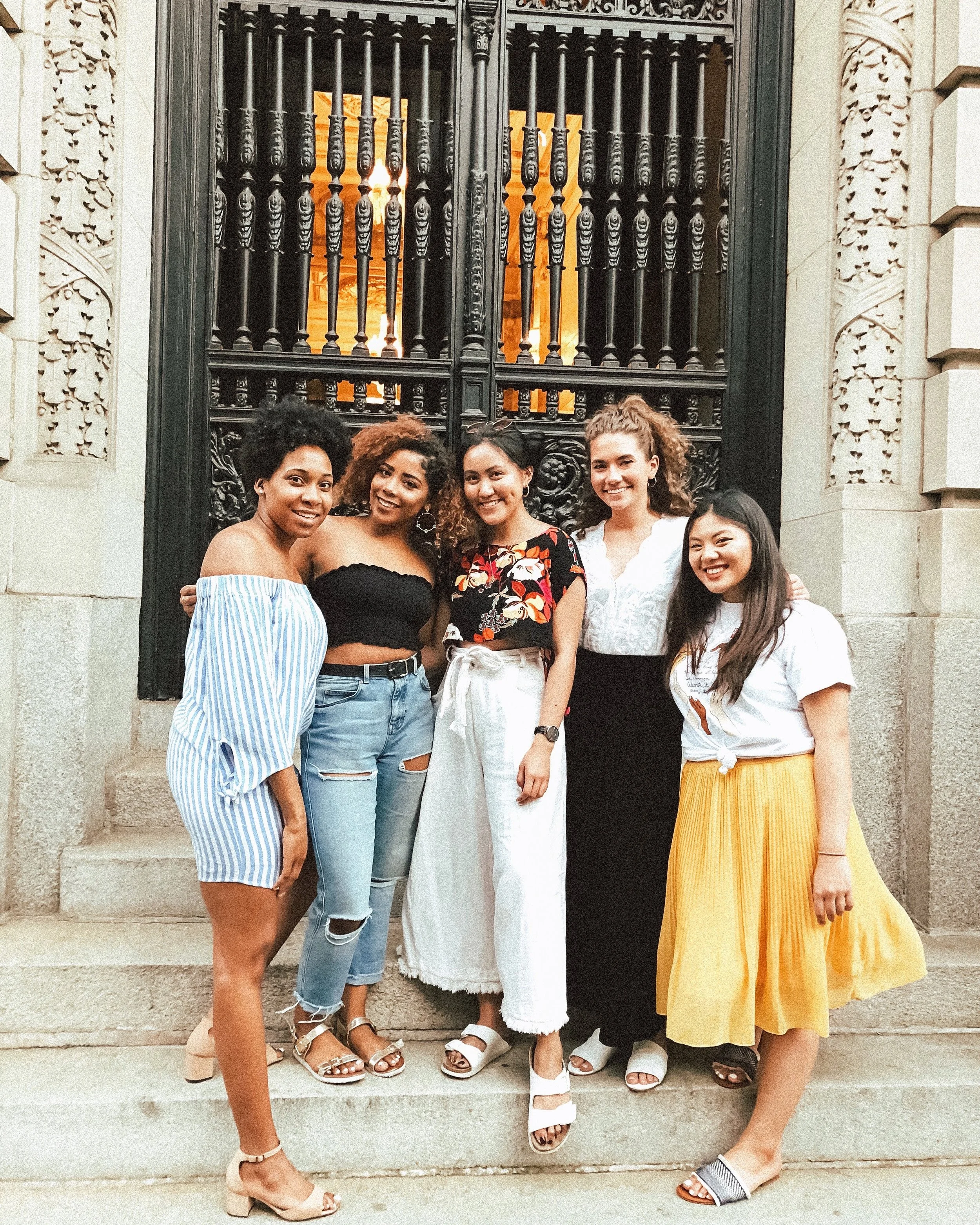 College Fashionista Community Members