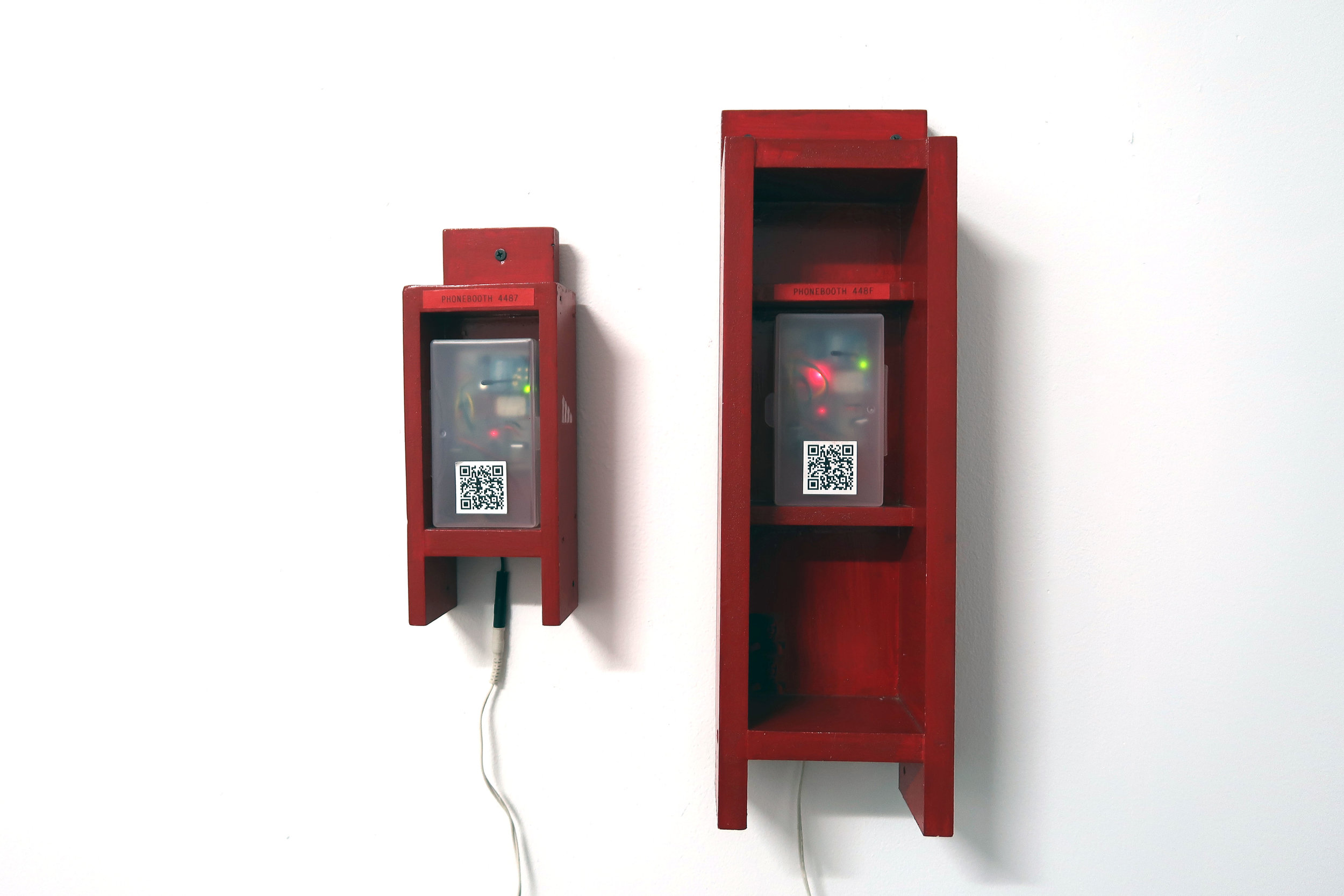  Amelia Marzec . Signal Strength and the Community Phone Booth (2012) 