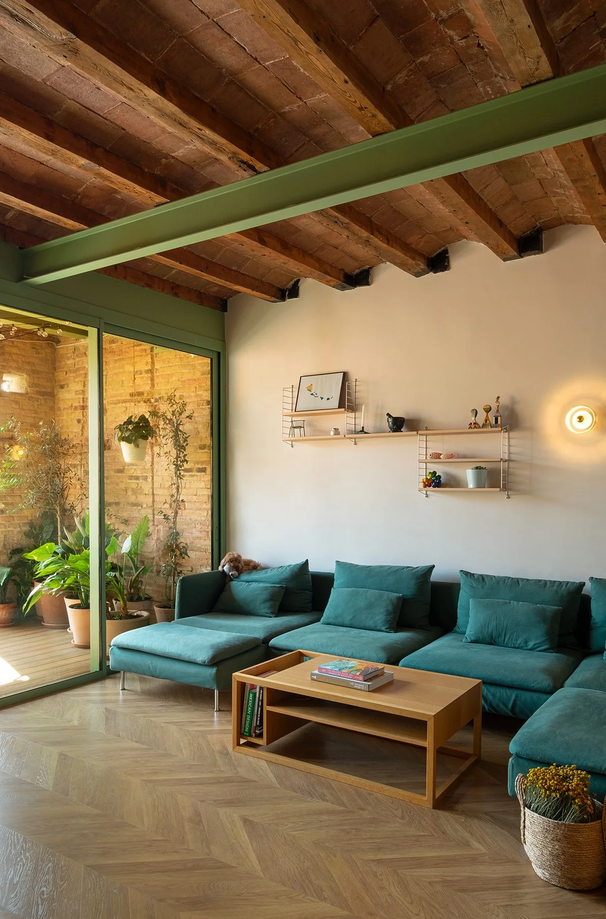 Fem projectes de reforma i disseny d'interiors d'habitatge. Espais ...